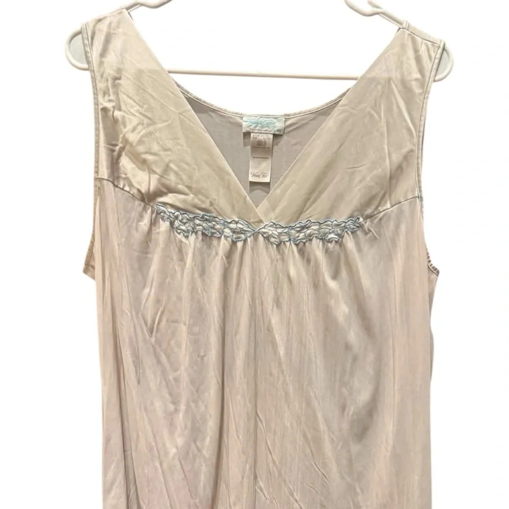 Vanity Fair Cream Chemise with Blue Accents XL - Picture 5 of 6